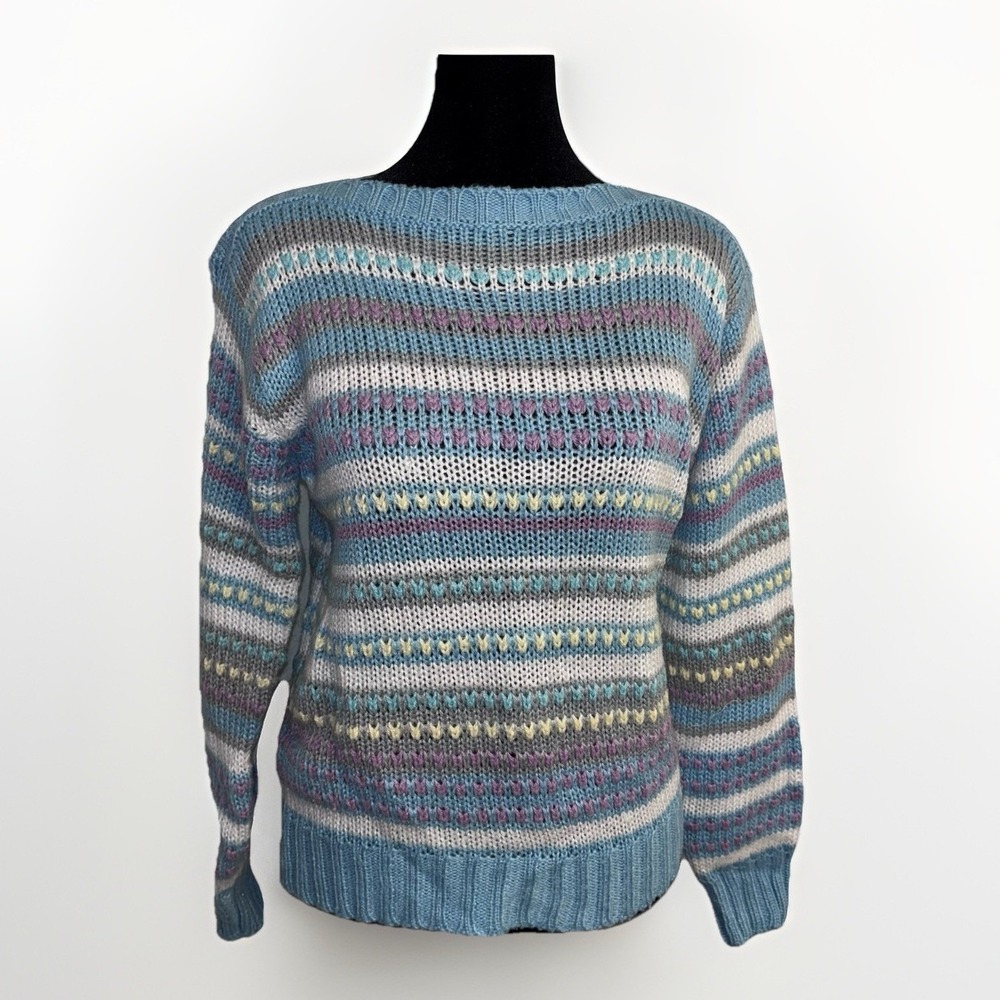 Vintage Society 90s Pastel Stripped Lightweight‎ Women's Sweater, Size S/M